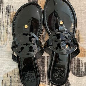 Patent leather Tory Burch sandals in black